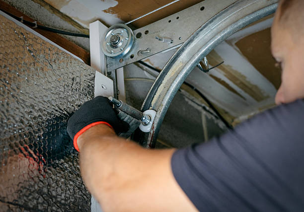 Affordable Garage Door solutions in Rossmoor, CA